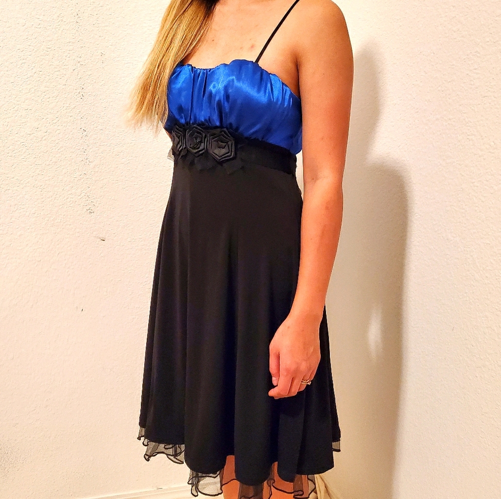 Snap formal dress